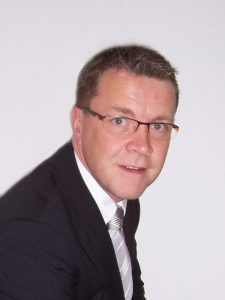 Marcus Niebecker arbeitet bei der Proxia Software AG im Bereich Planung und Entwicklung von MES-Software.